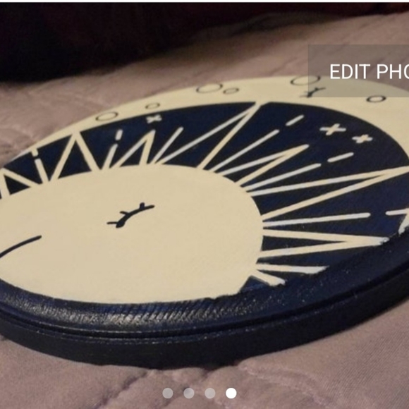 Sun & moon hand painting - Picture 4 of 4